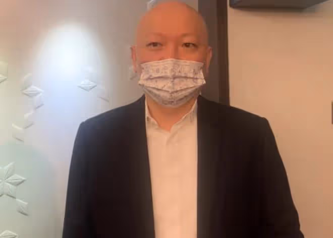 老戲骨澎恰恰被曝已離婚!近年欠債纍纍,妻子下跪哀求他別再借錢