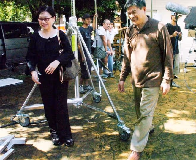 老戲骨澎恰恰被曝已離婚!近年欠債纍纍,妻子下跪哀求他別再借錢