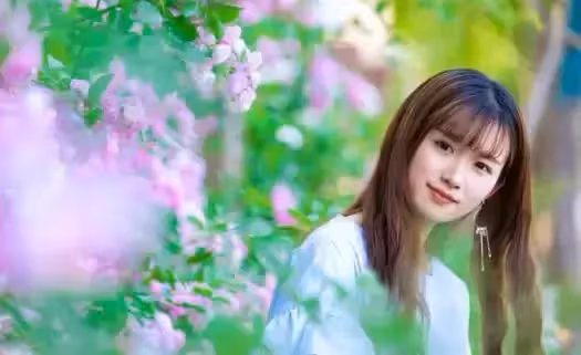 姐姐結婚背著丈夫隨禮八萬,第二天手機收到簡訊,是八萬元的轉帳