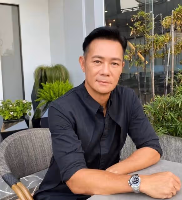 一片灰暗！曾因意外車禍險毀事業，58歲張兆輝自曝因而抑鬱十幾年