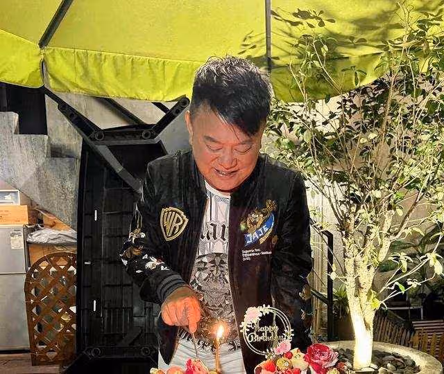 71歲陳百祥自曝發量驚人,揭露愛演配角原因,稱與主角拿同樣片酬