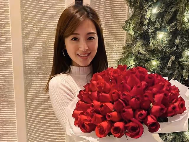 恭喜!香港知名女星一家確診後由陽轉陰,居家隔離一周已自我治癒