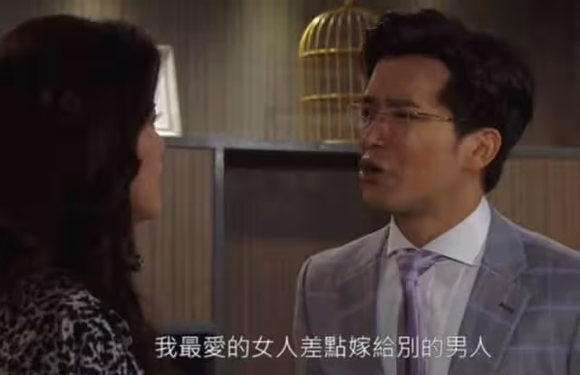 喜事！TVB《愛回家》蓮輝CP經歷風雨終於訂婚，求婚地在初戀Cafe