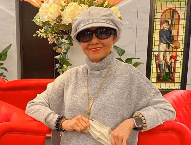 暴瘦30磅！80歲香港粵劇名伶被曝左膝感染罕見惡菌，醫生束手無策
