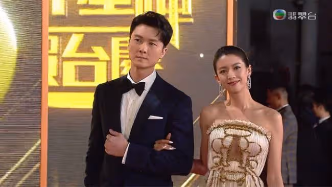 萬千星輝賀台慶！TVB邁向55周年，王浩信蔡思貝挽手登場成為焦點