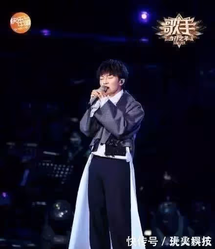 從天籟男聲到沙雕段子手,周深到底經歷了什麼