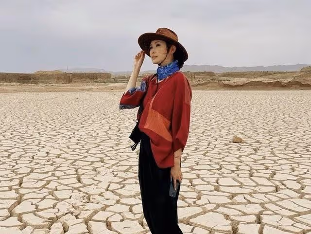 恭喜!TVB主持人陳貝兒獲感動中國2021年度人物,網友:實至名歸