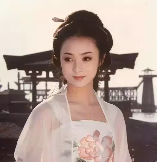 母親都是高顏值,孩子卻各有長法,李嘉欣的基因也救不了