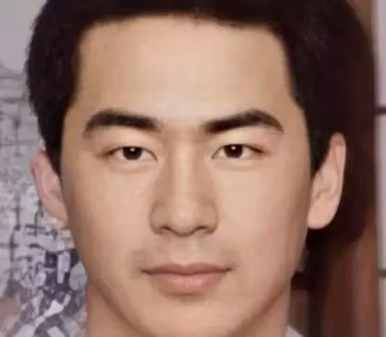 母親都是高顏值，孩子卻各有長法，李嘉欣的基因也救不了