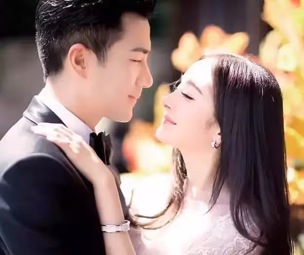 身價上億!劉愷威「與楊冪離婚」身價暴漲超7億,為女兒甘願為成全職奶爸,直言:女兒更重要❗️