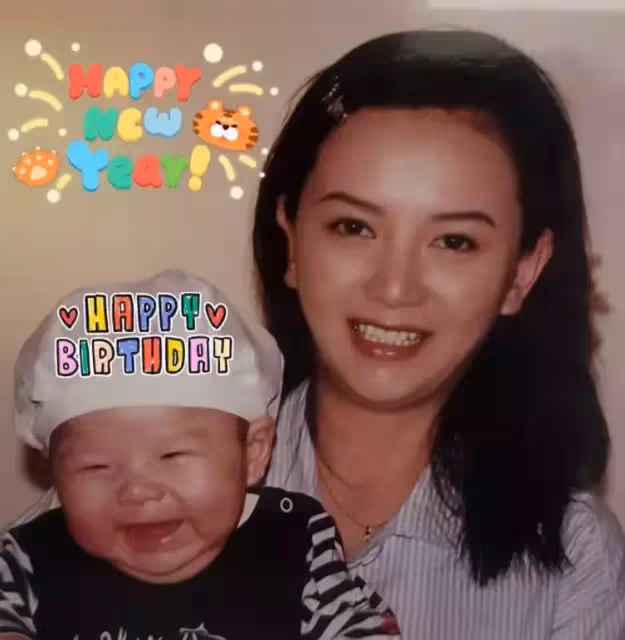 「一代女神」曾華倩曬母子合照!22歲兒子高兩米已是泳將,罕有公開家中照片牆,盡展母子情深