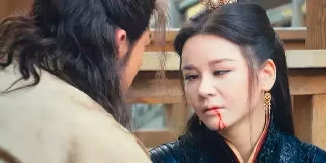 這12位女星剛出道時驚為天人,再見像換了個人,網友: 可惜了這絕世容顏