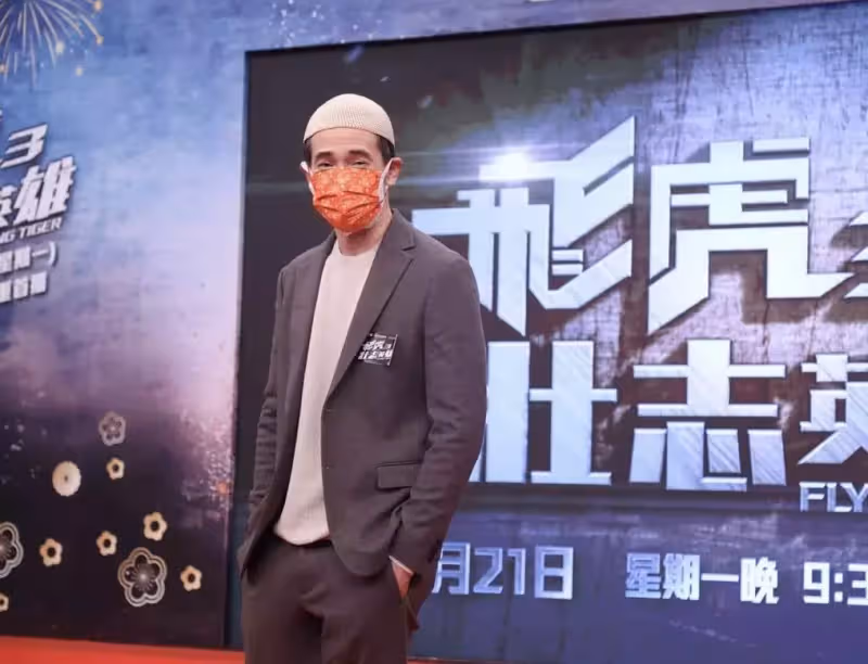 TVB「好丈夫」陳豪升級防疫措施!為兒子慶生也戴口罩,與妻子分房睡在露臺吃飯