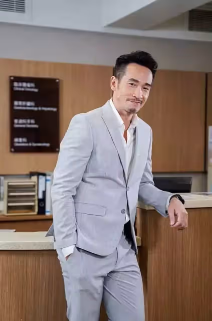 TVB「好丈夫」陳豪升級防疫措施!為兒子慶生也戴口罩,與妻子分房睡在露臺吃飯