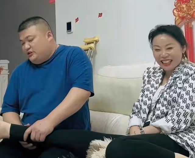 草帽姐陷婚姻危機!老公偷偷給前女友100萬元,本人被傳身家過億