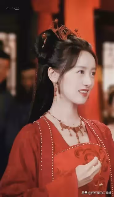 外國人評選最美古裝女神TOP9!趙麗穎才第九白鹿第五迪麗熱巴第二