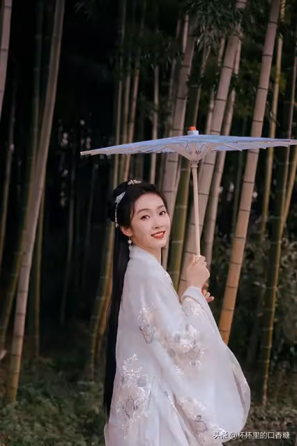 演技顏值兼具卻不紅!宣璐《陳情》後沒人記,李一桐15部女一不火
