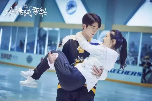 10對陸劇「青梅竹馬CP」!《昔有琉璃瓦》高甜收官,《冰糖燉雪梨》爆笑歡喜冤家!