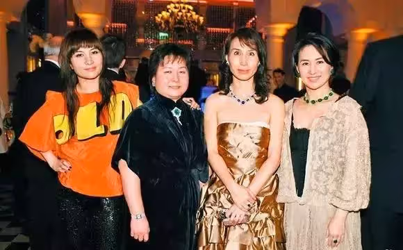 多金不多情!何鴻燊二房長子不靠爸「四處打工升經理」 扭轉企業危機「私下卻是寵妻奴」有她就足夠