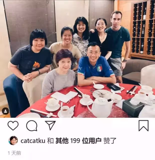 全家是學霸!香港名嘴「與初戀結婚38年依然甜蜜」教女有方「2女兒一個高考狀元」一個考古系碩士