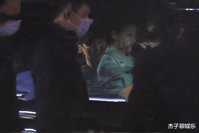 曾被媽媽罵「去死」，39歲生子進ICU，秋瓷炫的人生究竟有多苦？