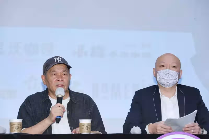 65歲澎恰恰被曝離婚！欠債2.4億幾度想不開，妻子曾跪地哭求別借錢