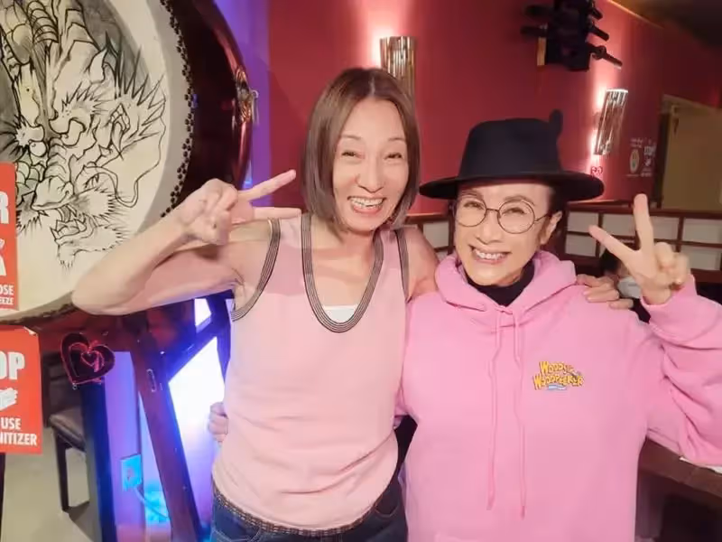 齊名王祖賢！最美鬼後「大膽拍寫真」不畏世俗眼光　「抑鬱輕生差點sha夫」尪卻不離棄