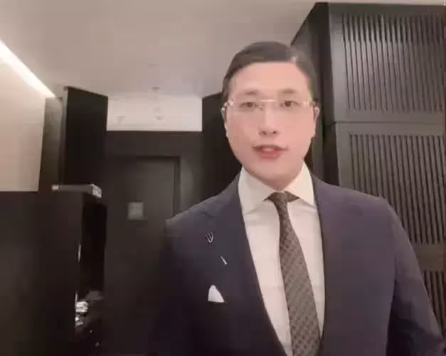 又土又浮誇,當男明星用上美顏濾鏡,一個比一個怪異,太好笑了