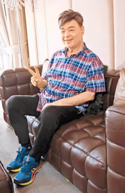 情況回穩!69歲香港知名歌手新冠入院,留院10天終退燒但仍有炎症
