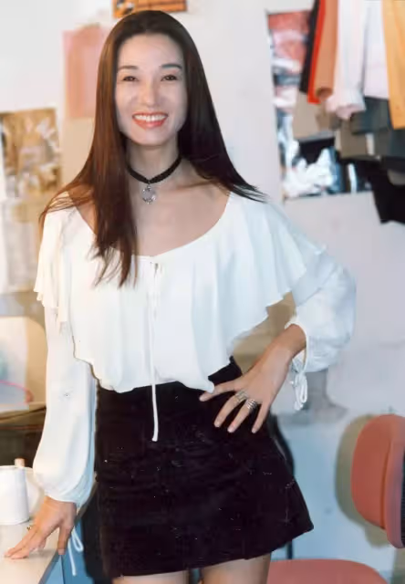 齊名王祖賢！最美鬼後「大膽拍寫真」不畏世俗眼光　「抑鬱輕生差點弒夫」尪卻不離棄