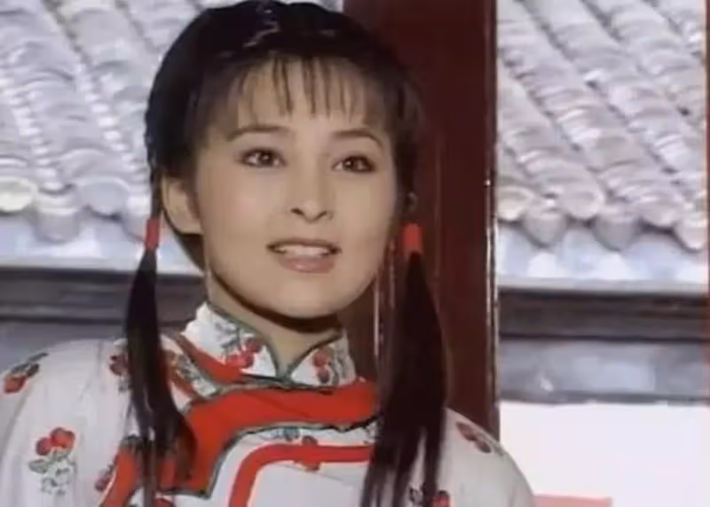 大陸第1代瓊女郎!她「當紅之際息影」力捧丈夫13年 「財產被掏空淨身出戶」攜子嫁豪門:為母則剛