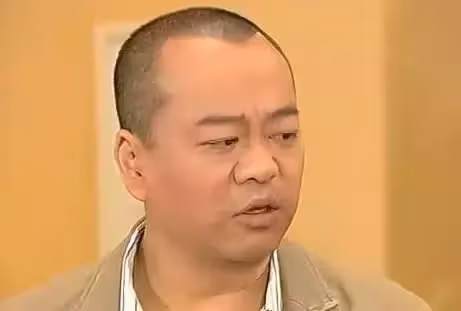與女友相愛21年,婚後才知老婆身價700億,入贅當上門女婿