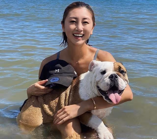 恭喜!38歲香港知名歌手宣布結婚,新婚妻子未婚先孕已三個月
