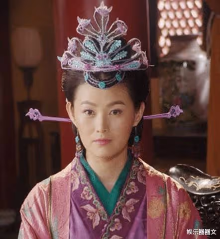 26歲出演《水滸傳》爆紅，35歲結婚，如今的王思懿怎麼樣了？