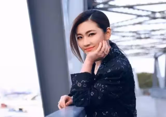 Selina大方官宣戀情,直言我的春天也來了,好姐妹Ella送上祝福