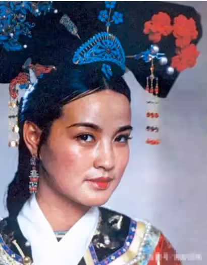 60歲再當新娘!劉曉慶「3次婚姻2段情皆落空」 晚年遇真愛:沒辦法不嫁「他太寵我了」!