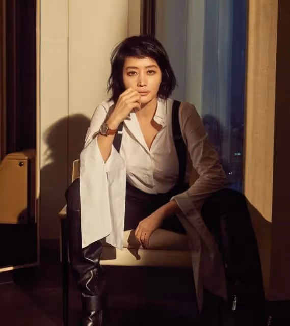 是GD的女神、為吸血鬼母親還債:影后金惠秀跌跌撞撞的人生