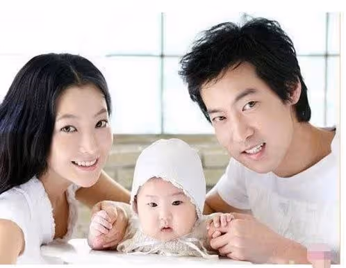 金喜善因女兒長相被質疑整容,稱長開就好了,現如今怎麼樣了