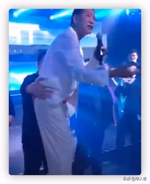 不要嘲笑萬梓良「落魄」，在香港藝人里，他已經很體面了