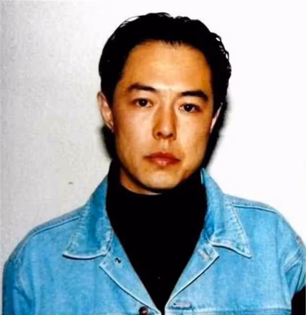 外籍藝人張鐵林:欠風流情債,背後8個女人,他的人生有多荒唐?