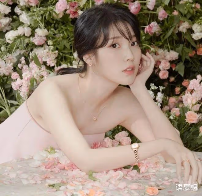 國民妹妹李知恩,韓國第一女solo, 15歲出道還債憑實力成為頂級「富婆」