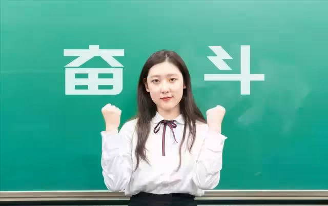 女孩大學畢業後定居外地,拒絕幫哥哥償還房貸後,竟遭到父母起訴
