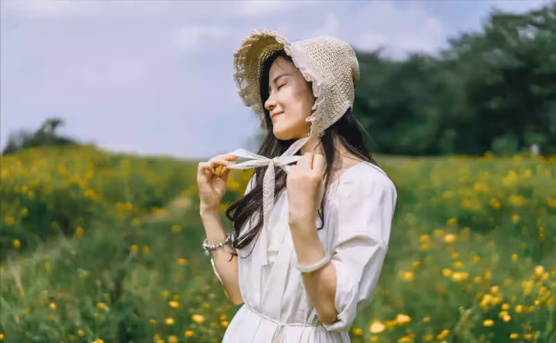 「大嫂,快把你的月嫂讓給我們」小叔子剛說完,就被老公趕出家門