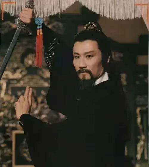 盤點謝賢的十個經典古裝角色,風流倜儻讓人迷,難怪一生桃花旺