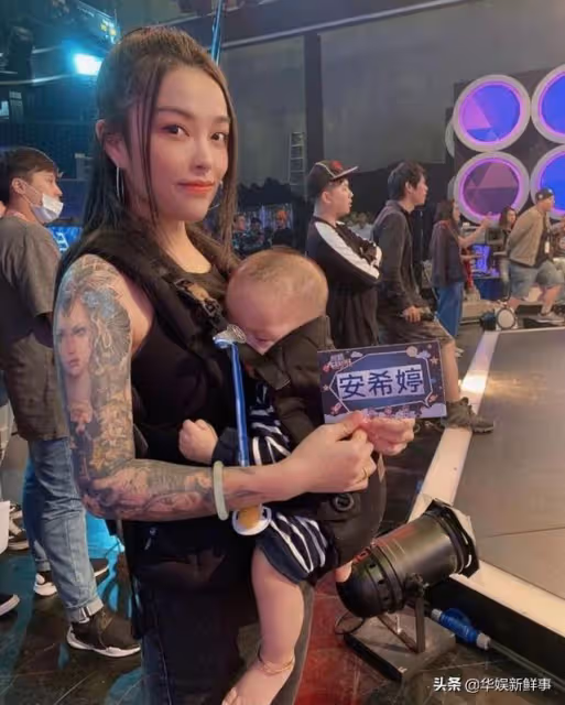 紋身、穿鼻環、結婚生子也能做偶像女團？香港選秀節目讓人看不懂