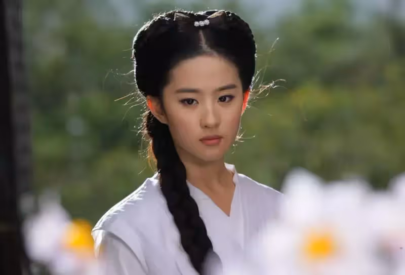 金庸筆下美女別硬演，有的一眼萬年、笑靨如花，有的卻成了笑話