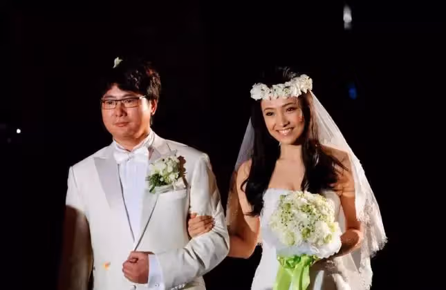 鬼迷心竅!她「被譽為楊紫瓊接班人」當紅嫁大18歲富豪 29歲「遭丈夫連捅3刀去世」背後真相曝光