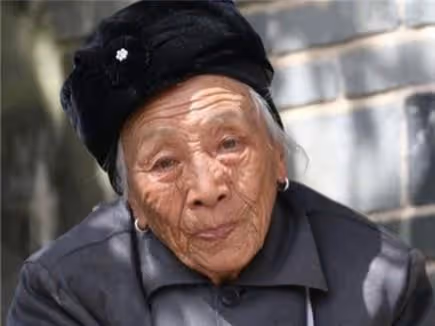 給兒子買婚房,平分自住房給兒女,分家產後兒媳來鬧,分文不給