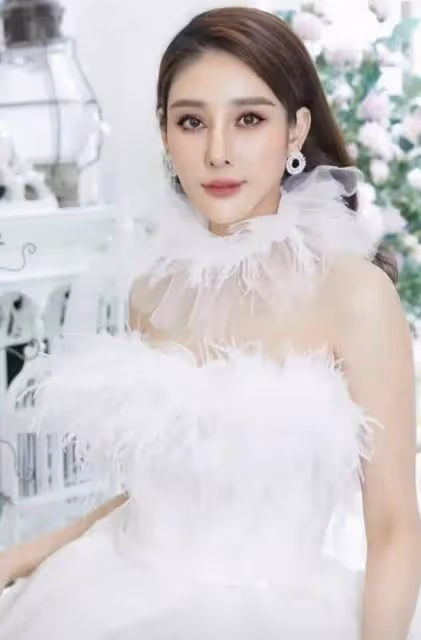 泰女星墜河案大反轉!其母索要百萬賠償原諒嫌疑人,眾星發文諷刺