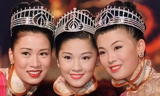 香港知名女星罕見曬近照!雙頰凹陷骨瘦如柴,經歷喪母和喪夫之痛